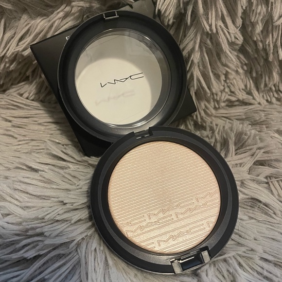 ✨ MAC Extra Dimension Skinfinish - Picture 5 of 5